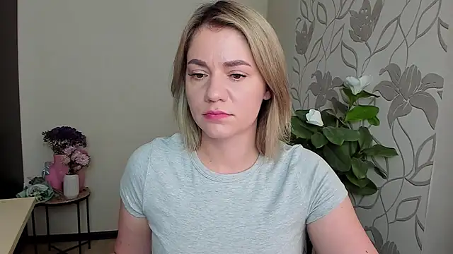 MariaSttone online show from 09/14/25, 01:00