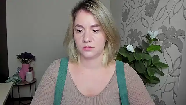 MariaSttone online show from 10/21/25, 05:23