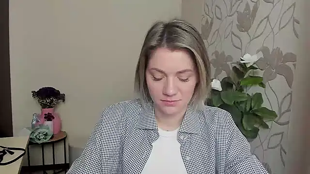 MariaSttone online show from 03/15/25, 08:15