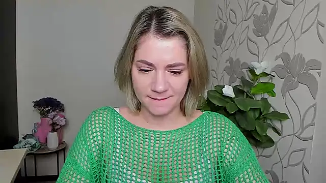 MariaSttone online show from 09/15/25, 01:33