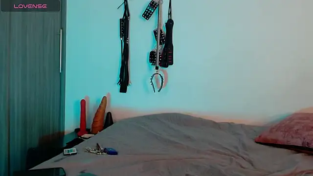 Alisson Beckett online show from 03/21/25, 07:02