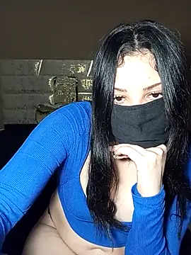 Snapshot of The_Arabien_Queen chatting on 02/19/25, 06:00 The Arabien Queen online show from 02/19/25, 06:00