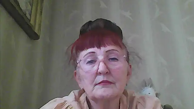 Snapshot of TanyaSweet634 chatting on 06/10/26, 05:30 TanyaSweet634 online show from 06/10/26, 05:30