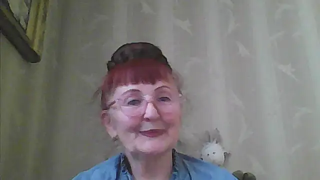 Snapshot of TanyaSweet634 chatting on 06/12/26, 05:27 TanyaSweet634 online show from 06/12/26, 05:27