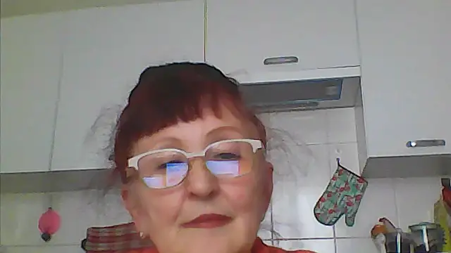 Snapshot of TanyaSweet634 chatting on 06/18/26, 06:45 TanyaSweet634 online show from 06/18/26, 06:45