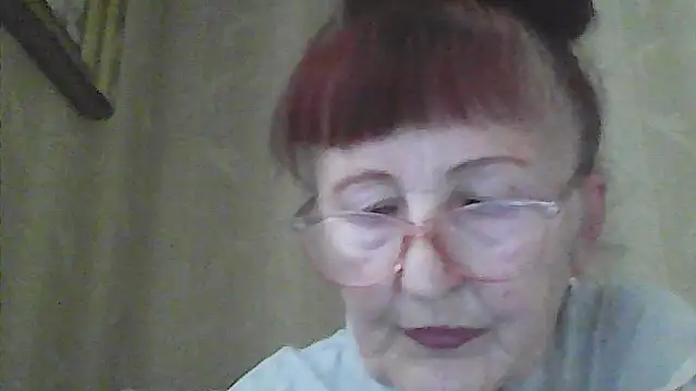 Snapshot of TanyaSweet634 chatting on 06/27/26, 05:46 TanyaSweet634 online show from 06/27/26, 05:46