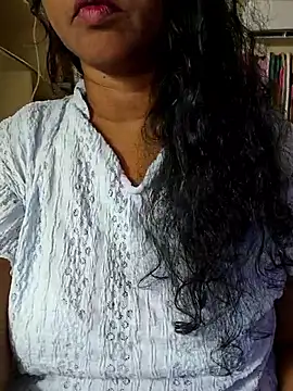 Snapshot of Bangarupapa chatting on 05/12/26, 05:41 Bangarupapa online show from 05/12/26, 05:41