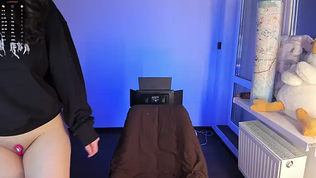 MonicaRocket online show from 12/17/25, 10:53