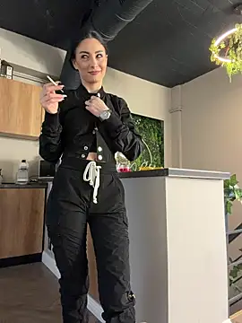 Snapshot of FeetVibe chatting on 02/17/26, 06:33 FeetVibe online show from 02/17/26, 06:33