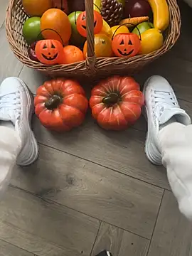 FeetVibe online show from 10/26/25, 07:53