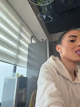 Snapshot of FeetVibe chatting on 01/10/26, 08:31 FeetVibe online show from 01/10/26, 08:31