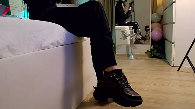 FeetVibe online show from 12/05/25, 08:24