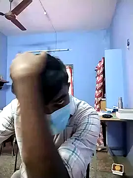 Tamilandteluguboy14 online show from 09/22/25, 10:54