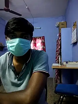 Tamilandteluguboy14 online show from 04/08/26, 11:55