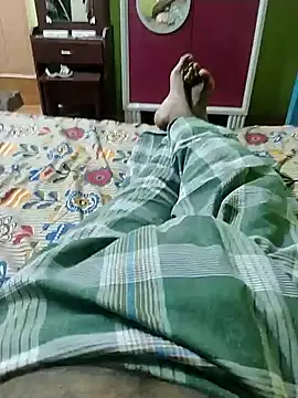 Tamilandteluguboy14 online show from 01/05/25, 06:24