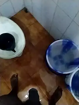 Tamilandteluguboy14 online show from 12/29/24, 12:12