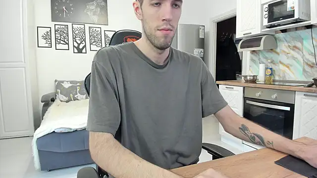 White Dylan online show from 05/11/26, 04:04