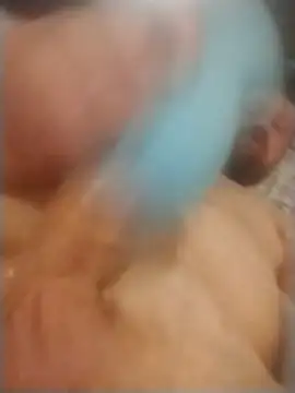 Snapshot of hornygiltz92 chatting on 12/04/24, 06:44 hornygiltz92 online show from 12/04/24, 06:44