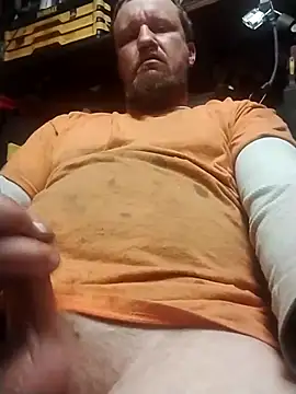 Snapshot of hornygiltz92 chatting on 01/12/26, 12:45 hornygiltz92 online show from 01/12/26, 12:45