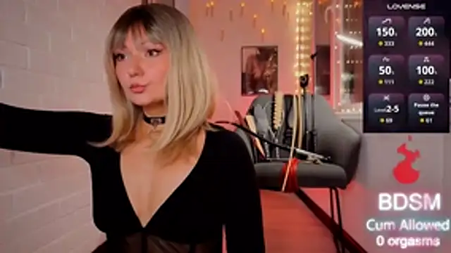 Snapshot of Sandralawrence chatting on 11/05/25, 09:40 Sandralawrence online show from 11/05/25, 09:40