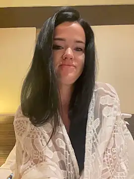 English-Chloe96 online show from 11/16/25, 04:50