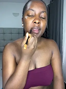 prettiepearl online show from 09/23/25, 05:58