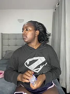 prettiepearl online show from 09/08/25, 07:57