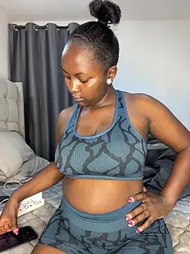 prettiepearl online show from 12/17/25, 10:15