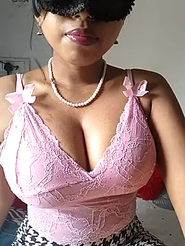 Snapshot of sandy_naughty chatting on 09/17/25, 08:38 sandy naughty online show from 09/17/25, 08:38