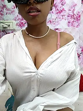 sandy naughty online show from 04/19/26, 04:41