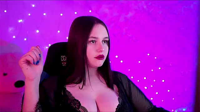 Snapshot of SerenaFerrera chatting on 12/04/24, 10:46 SerenaFerrera online show from 12/04/24, 10:46