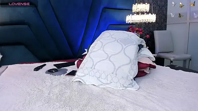 amandaaJones  online show from 02/23/26, 07:25