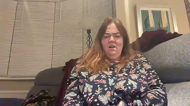 curvy-milf-abbie online show from 02/18/26, 06:22