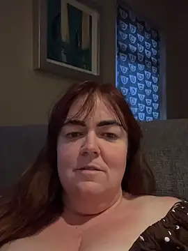 curvy-milf-abbie online show from 11/01/25, 04:45