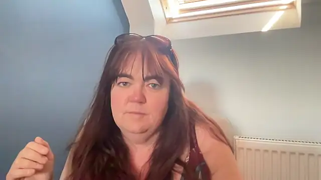 curvy-milf-abbie online show from 05/26/26, 10:13
