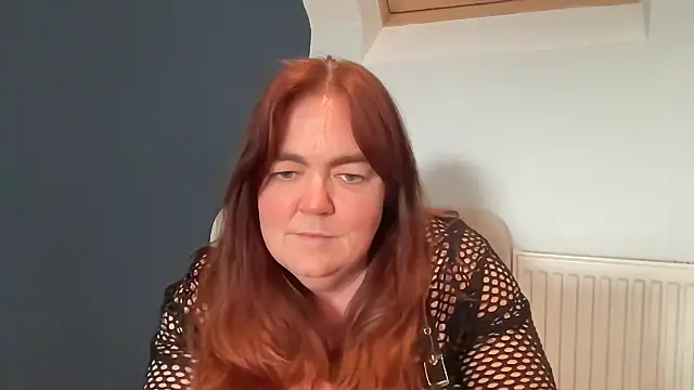 curvy-milf-abbie online show from 06/04/26, 02:22