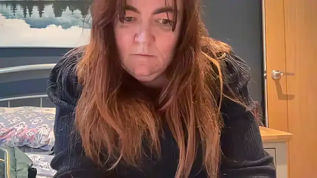 curvy-milf-abbie online show from 02/03/26, 03:50