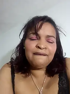  violetta - online show from 10/31/25, 12:57