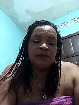 Snapshot of _violetta_- chatting on 07/12/26, 12:28 violetta - online show from 07/12/26, 12:28