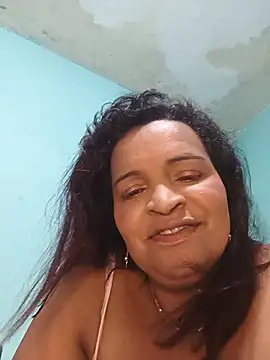 Snapshot of _violetta_- chatting on 07/13/26, 01:27 violetta - online show from 07/13/26, 01:27