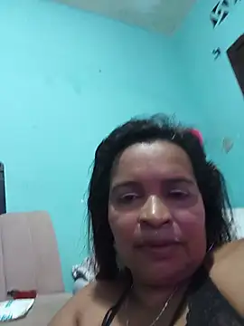 Snapshot of _violetta_- chatting on 06/22/26, 12:49 violetta - online show from 06/22/26, 12:49