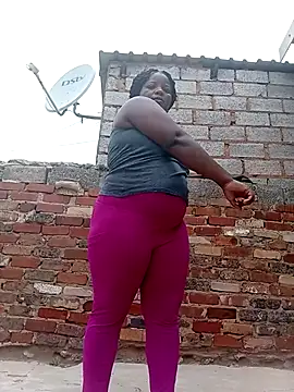 Snapshot of Sexyebonyxxx87 chatting on 03/03/26, 10:44 Sexyebonyxxx87 online show from 03/03/26, 10:44