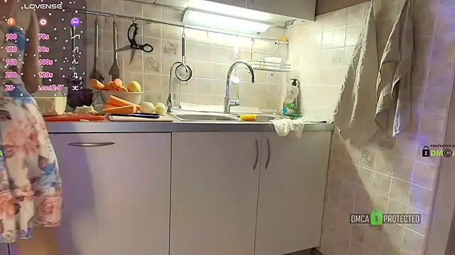 MilfeaN online show from 01/05/26, 05:27