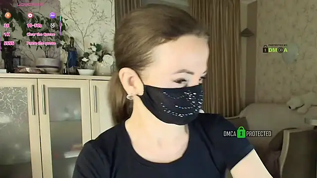 Snapshot of MilfeaN chatting on 11/23/25, 02:27 MilfeaN online show from 11/23/25, 02:27