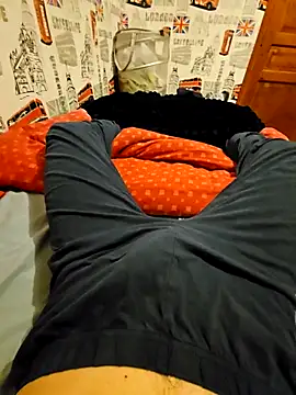 Azerty0911 online show from 11/27/25, 08:09