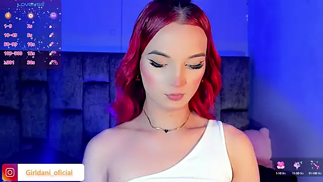 Liittle foxxxy online show from 03/18/25, 06:17