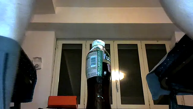 Snapshot of alkro63 chatting on 01/21/25, 04:48 alkro63 online show from 01/21/25, 04:48