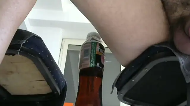 Snapshot of alkro63 chatting on 12/02/24, 10:46 alkro63 online show from 12/02/24, 10:46