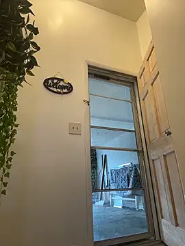 EllaSnow online show from 03/15/26, 03:41