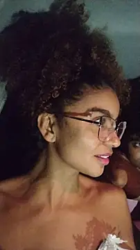 Emanuelle manu online show from 04/18/26, 04:15